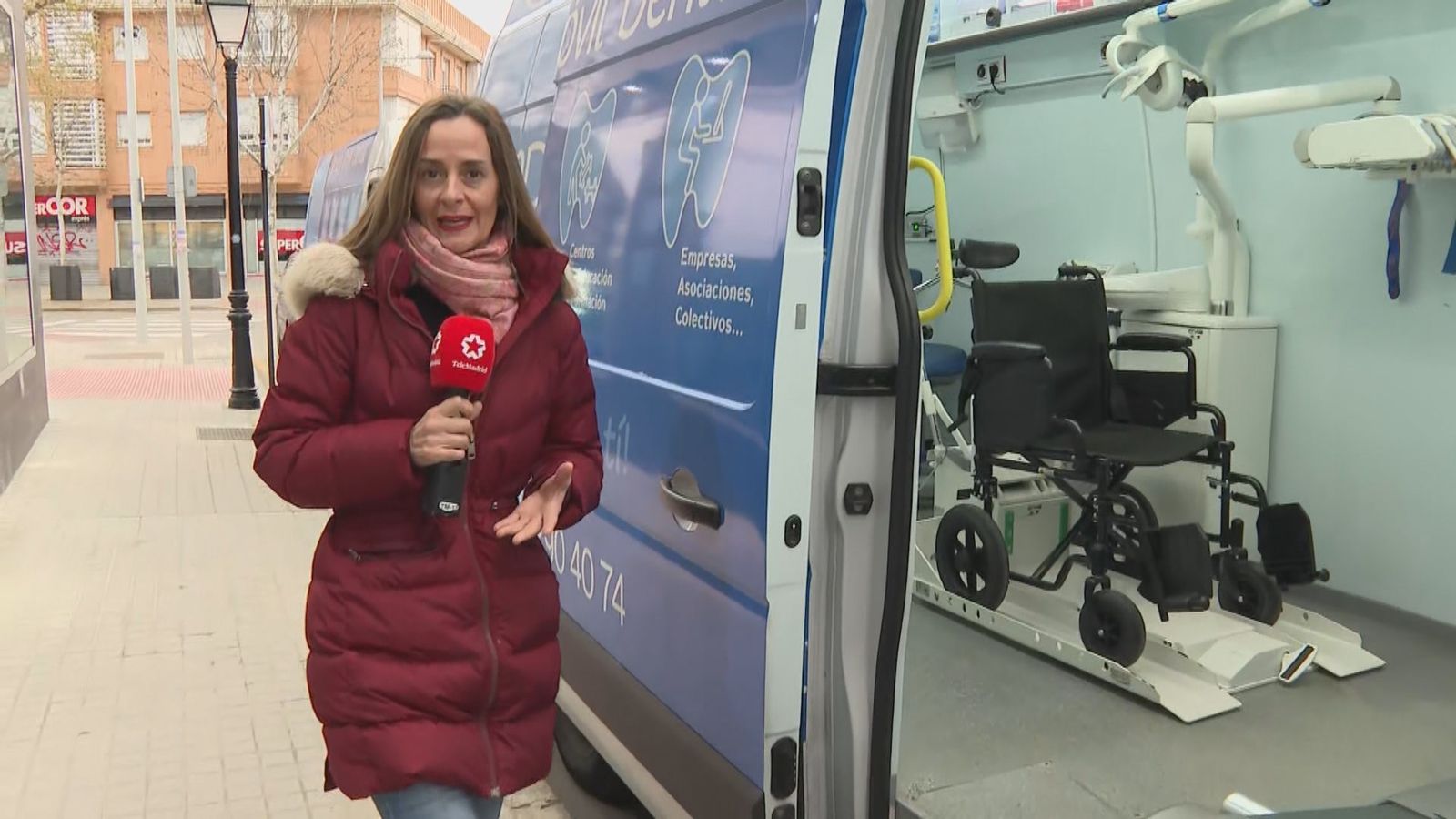 Una clínica dental móvil para atender a los que no pueden moverse
