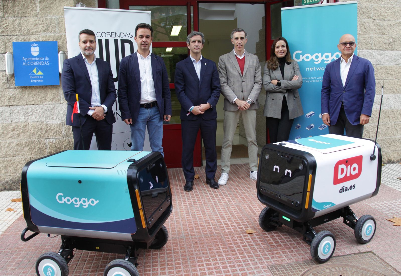 Presentación de los robots de reparto de comida