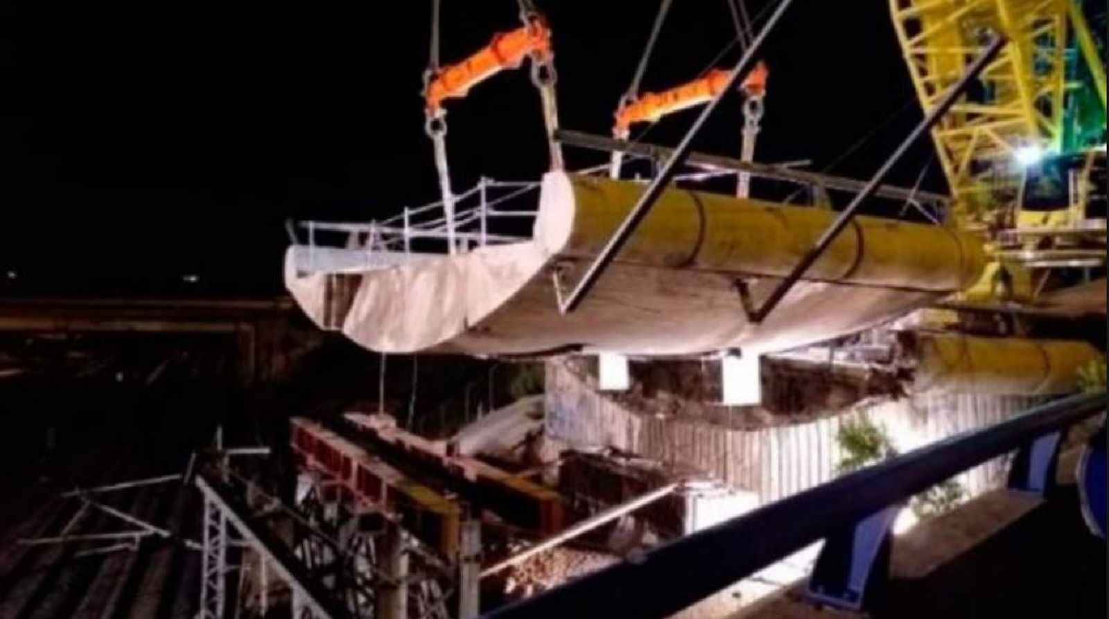 Obras en la M-607