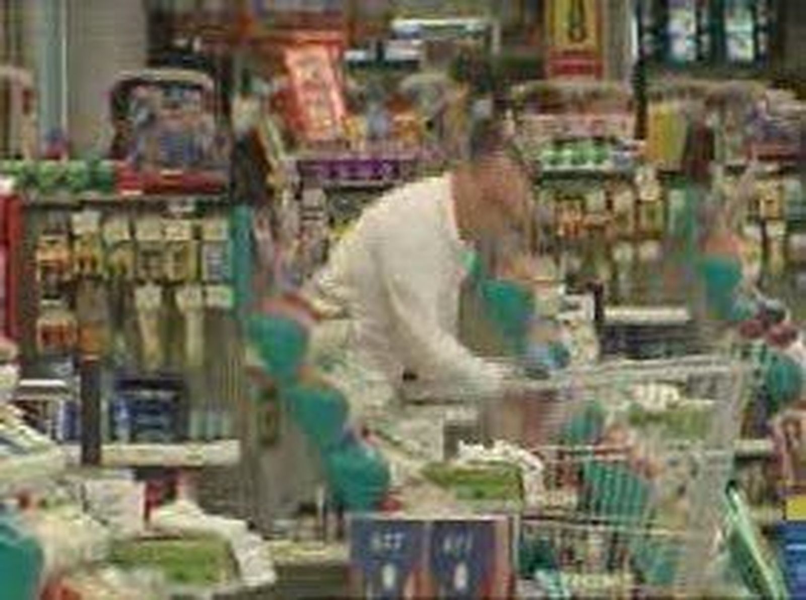 El gasto medio de los hogares españoles cayó el 2,1 % en 2010