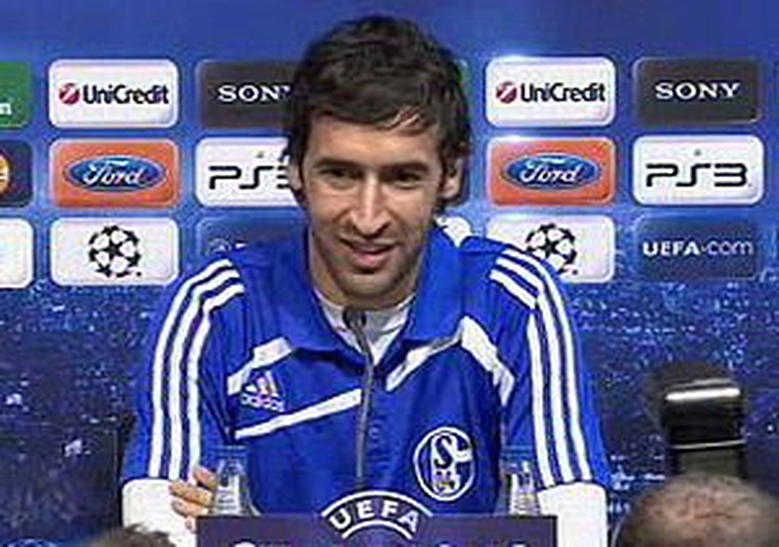 Raúl González, jugador del Schalke 04