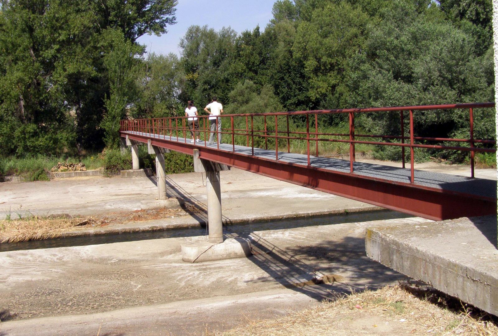 Puente sobre el río Jarama