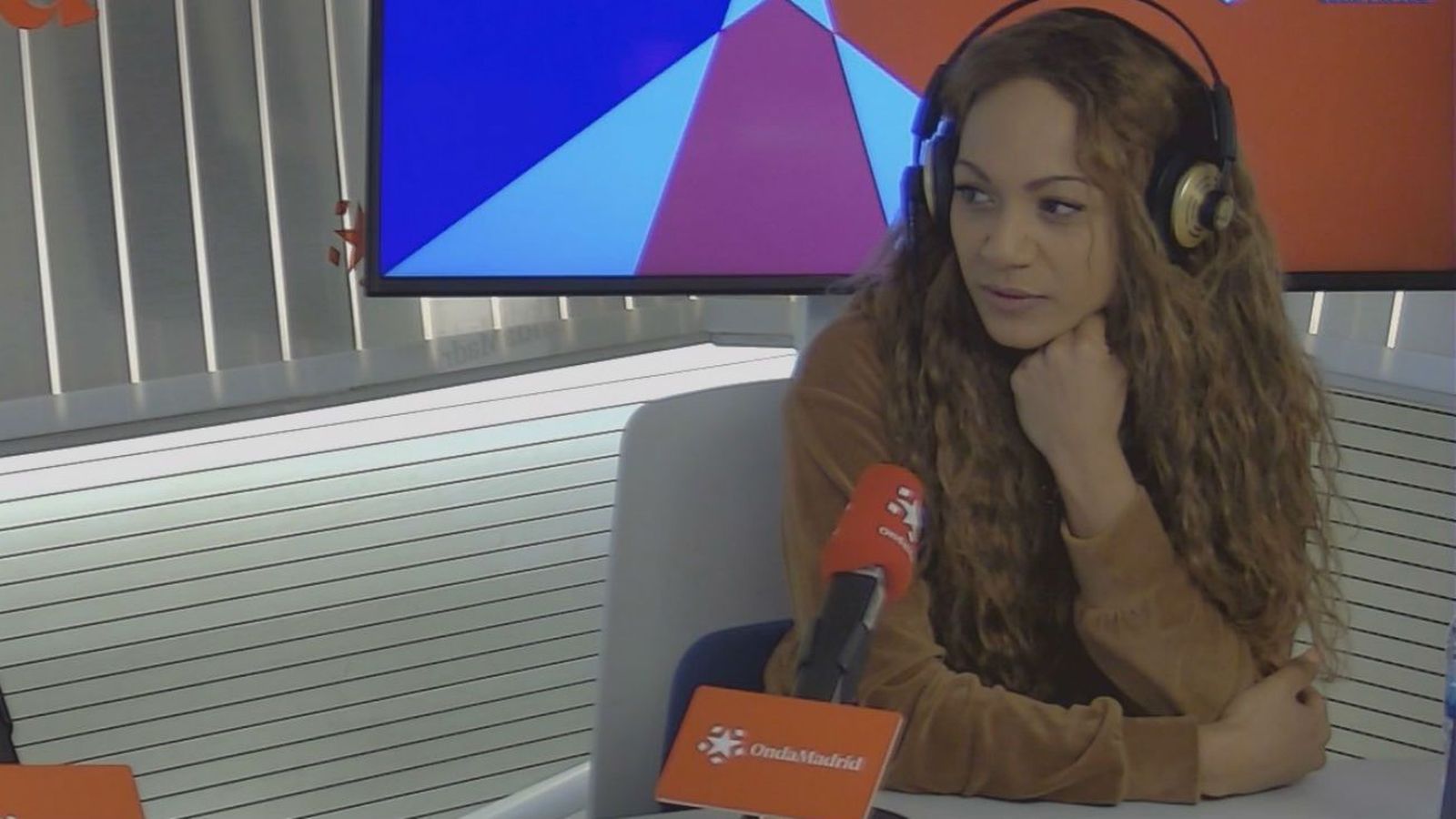 Nathaly Salim se convierte en Beyoncé