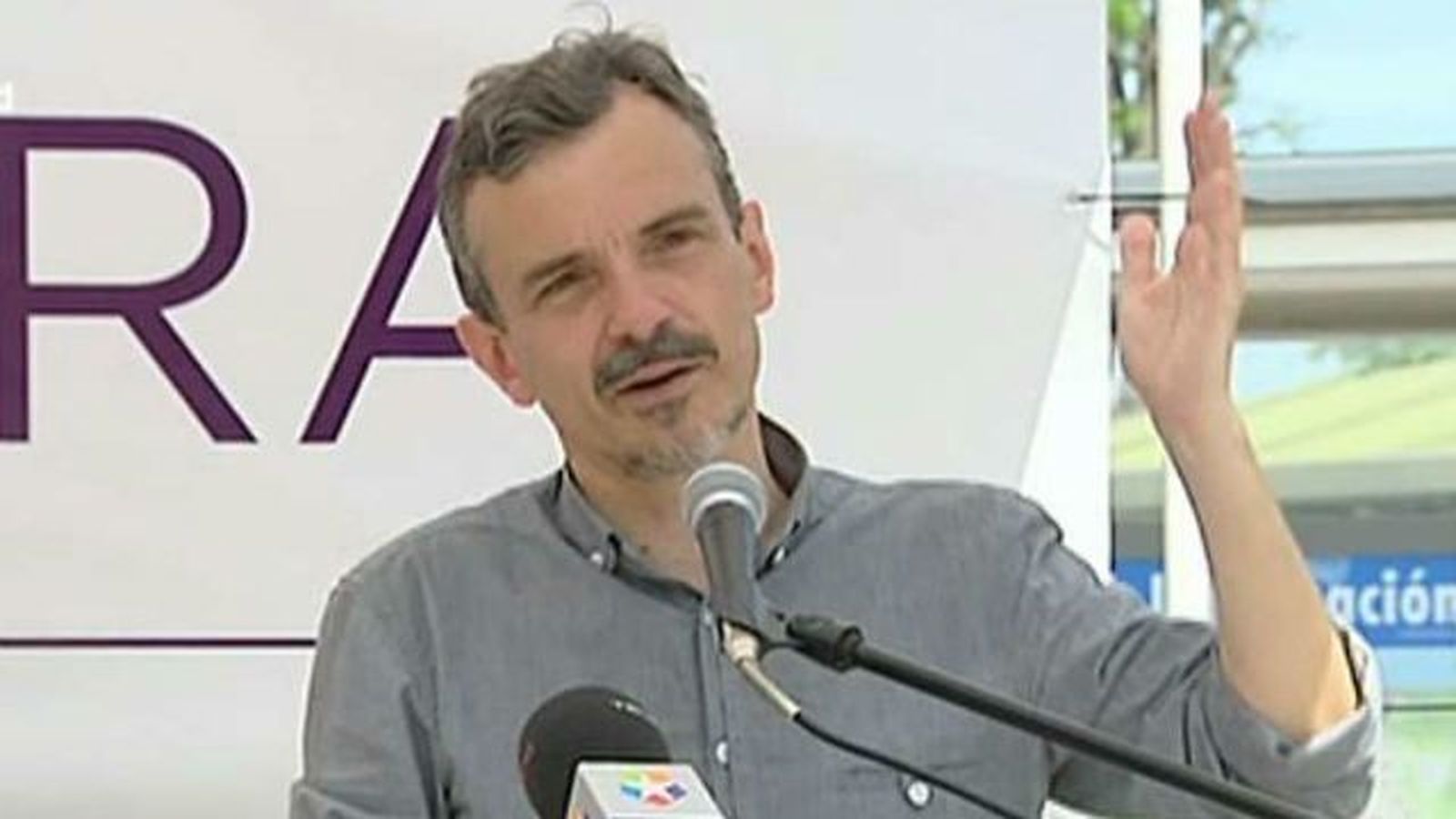 Podemos reprocha al PP el "ánimo de lucro" introducido en sanidad y educación