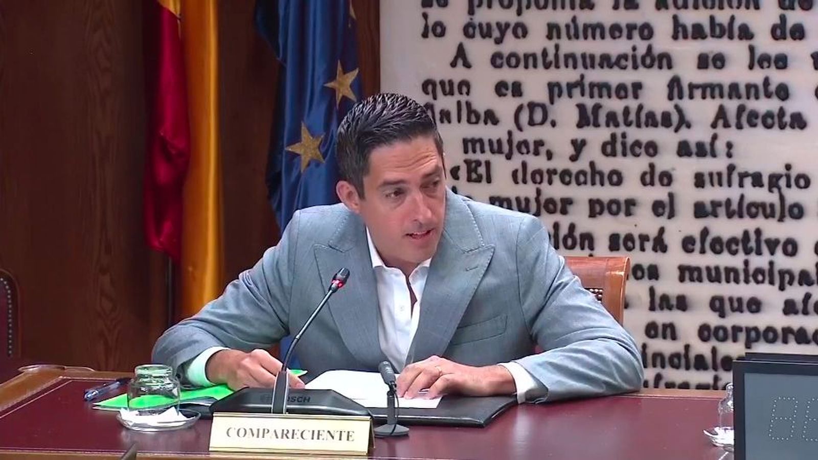 Fajardo, "enlace" entre Zapatero y Venezuela, rehusa contestar en la comisión SEPI del Senado