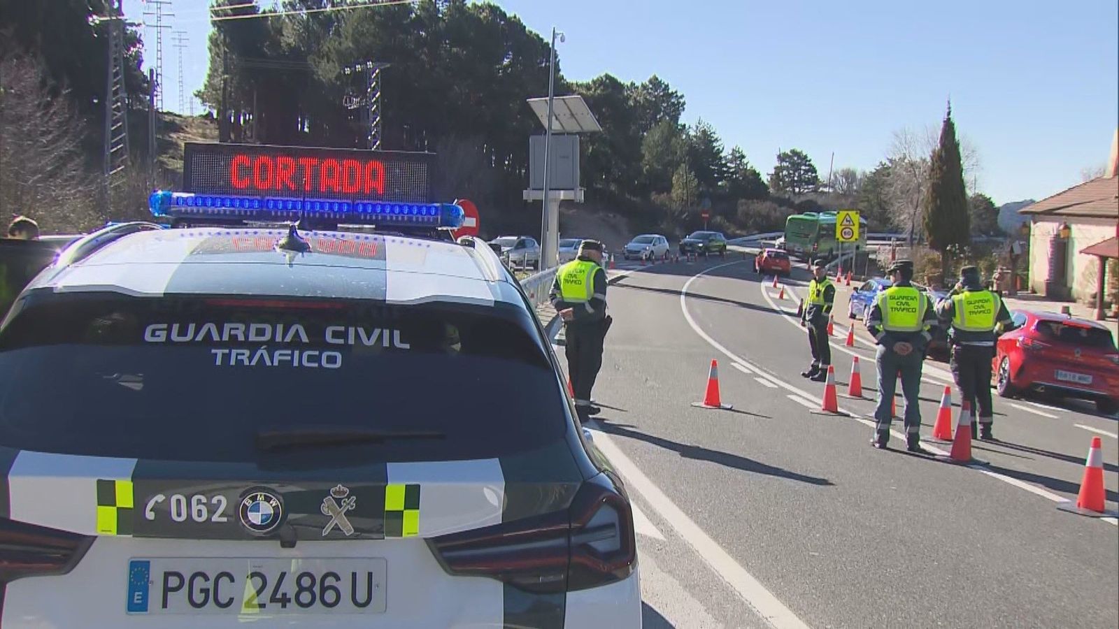 Polémica en Rascafría por el corte radical de la M-604 los fines de semana