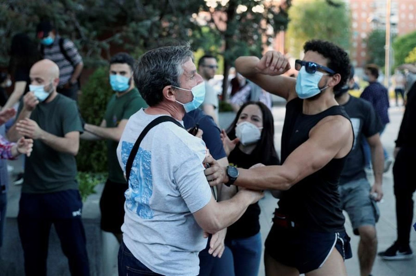 La secuencia y las versiones de lo ocurrido en Moratalaz