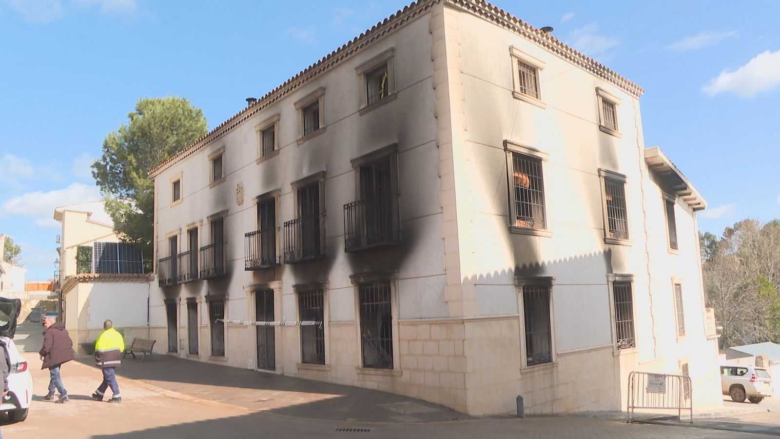 Incendio en una casa de Valdaracete con un herido grave