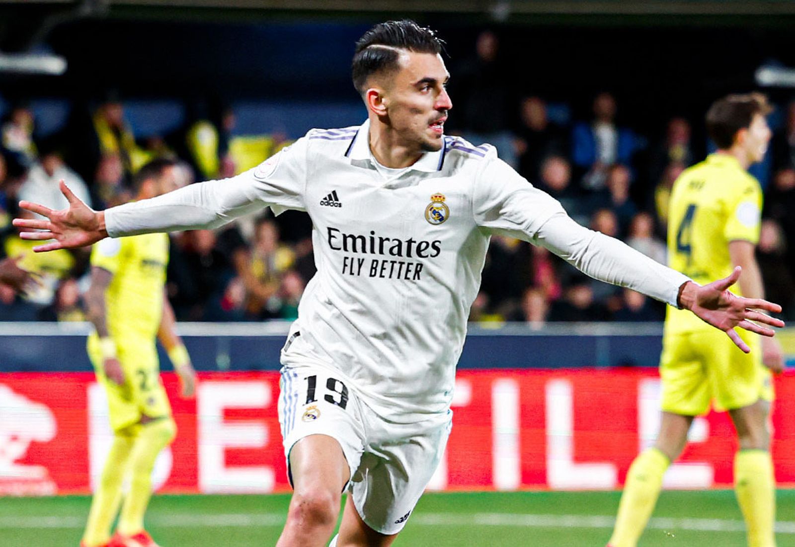 Ceballos ante el Villarreal