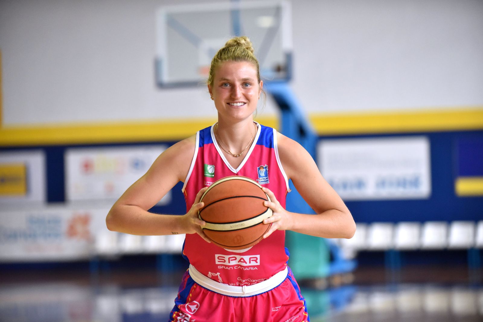 Alina Hartmann