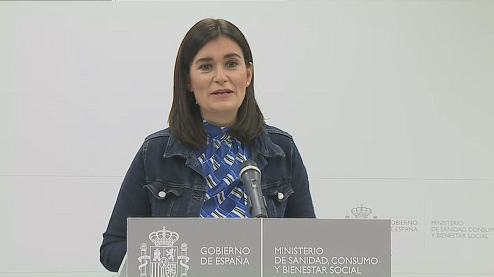 La ministra Montón dimite tras saberse que plagió parte de su trabajo fin de máster