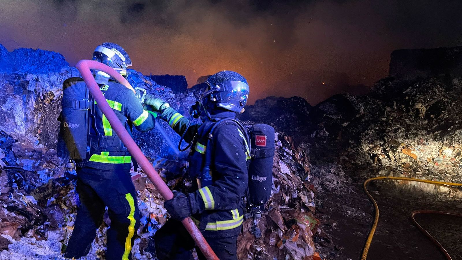 Incendio en una planta de reciclaje de Alcorcón