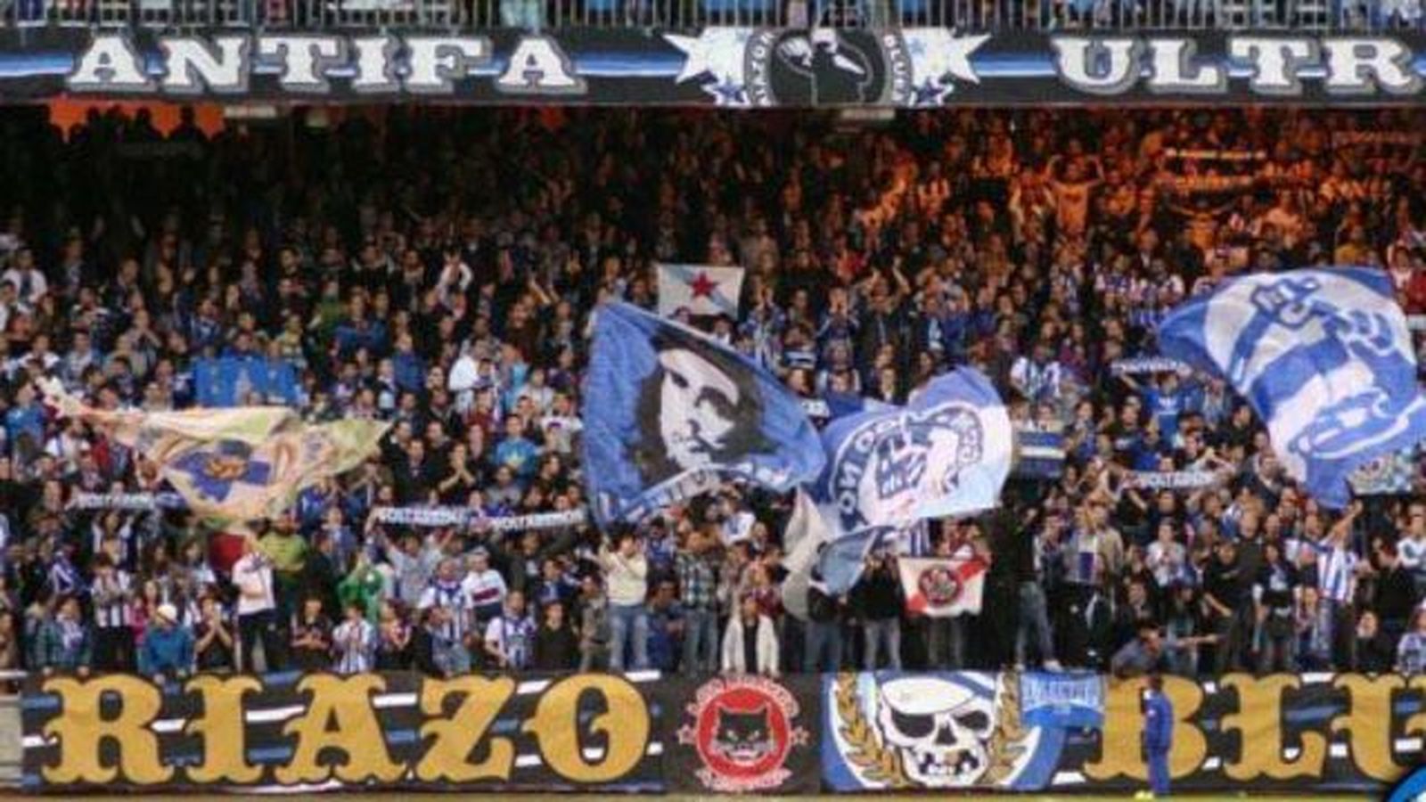 Detenidos 17 hinchas de Riazor Blues por la reyerta mortal en Madrid