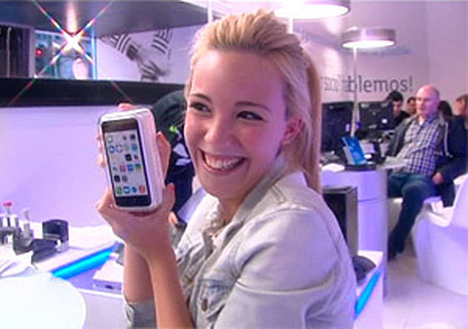 El iPhone 5 de Apple sale a la venta en España