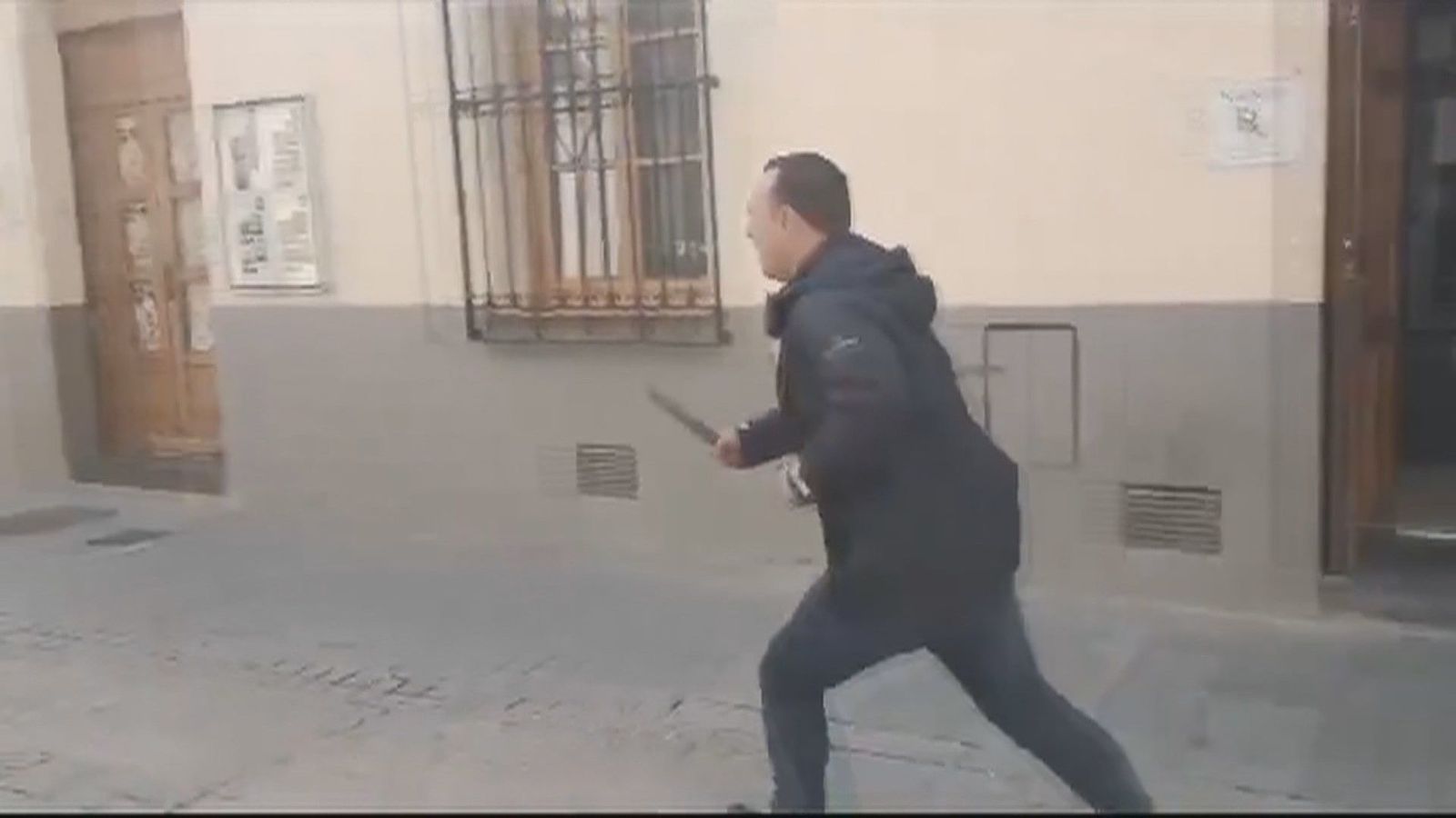 Persecución cuchillo en mano en pleno centro de Alcalá de Henares