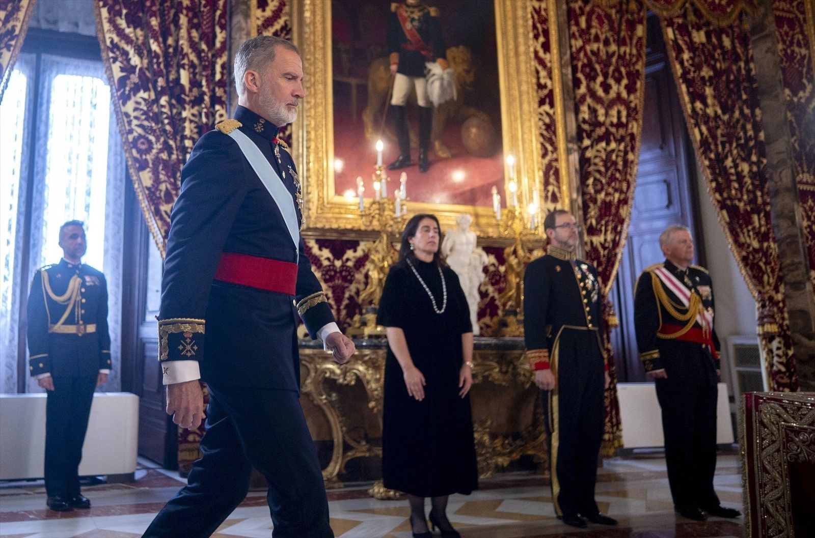 Felipe VI recibe las cartas credenciales de seis nuevos embajadores
