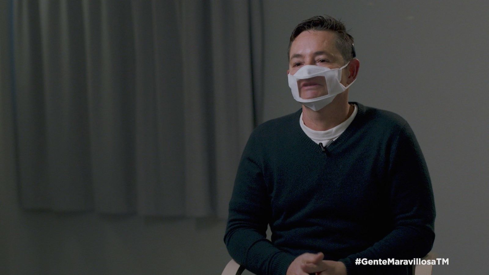 Las personas sordas y su dura lucha para comunicarse: "Pedimos mascarillas trasparentes para leer los labios"