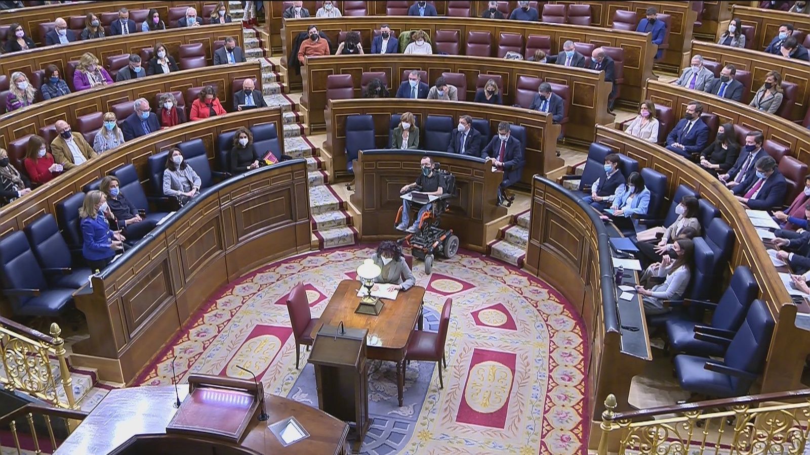 El PSOE usa el Control al Gobierno: Diputados del PSOE preguntan a sus ministros en ausencia de Sánchez y con la queja del PP