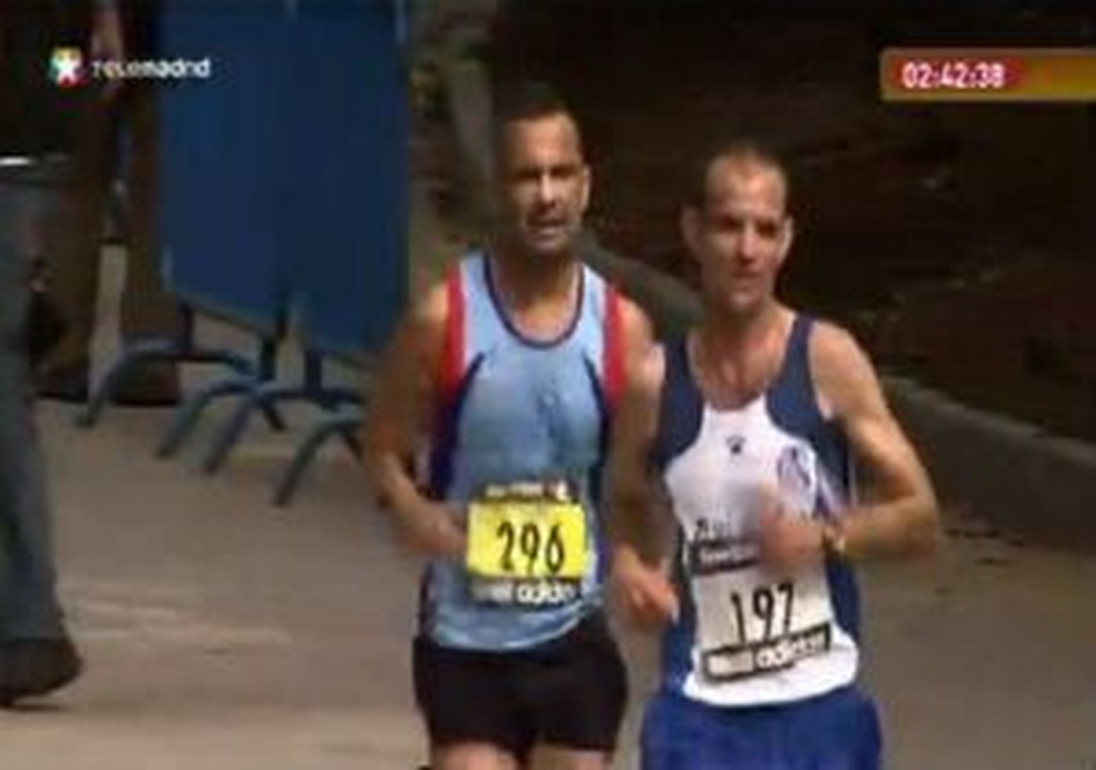 Miles de corredores participan en la Maratón de Madrid