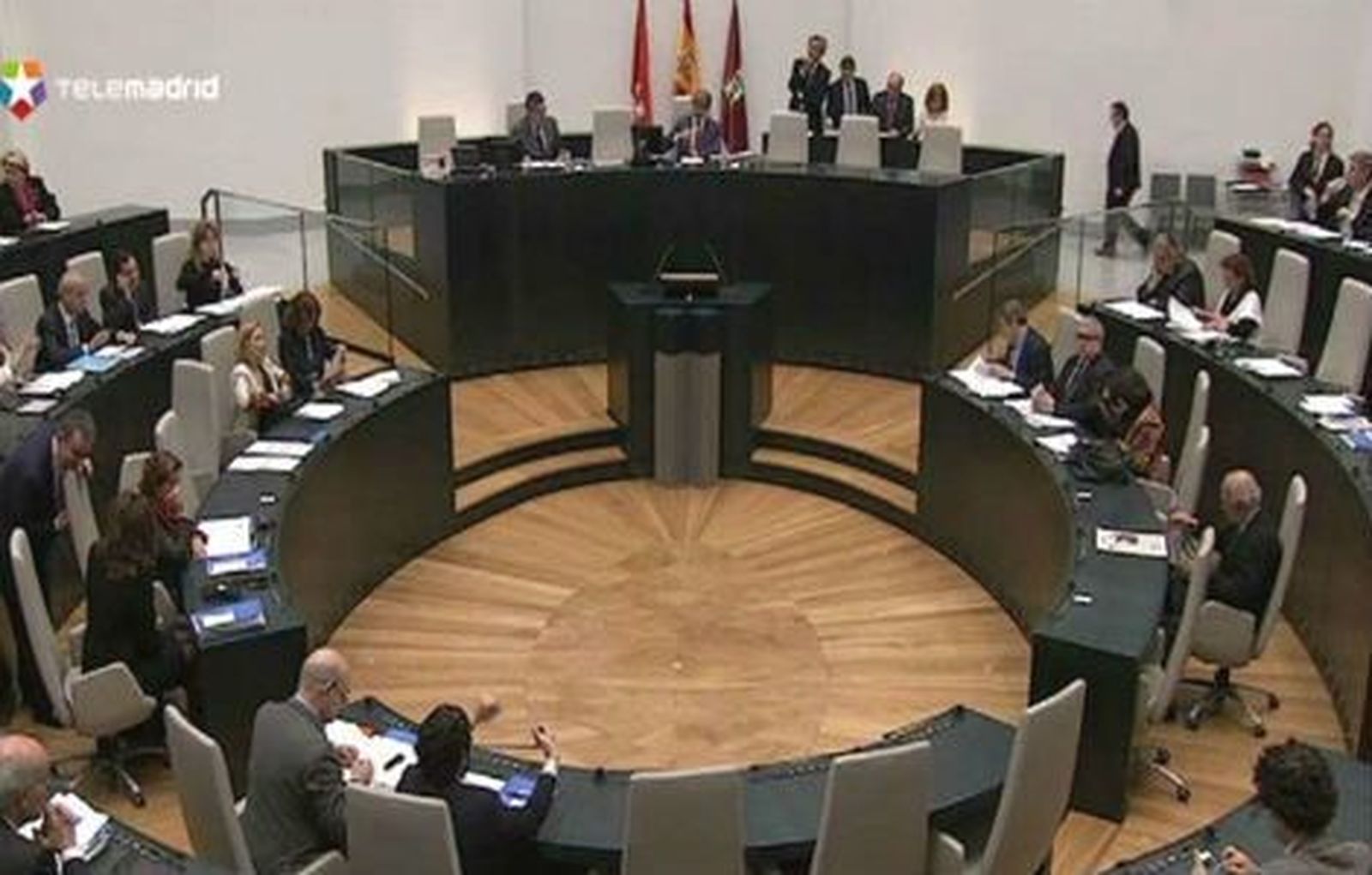 Madrid aprueba la ordenanza que permite mayor número de terrazas en la vía
