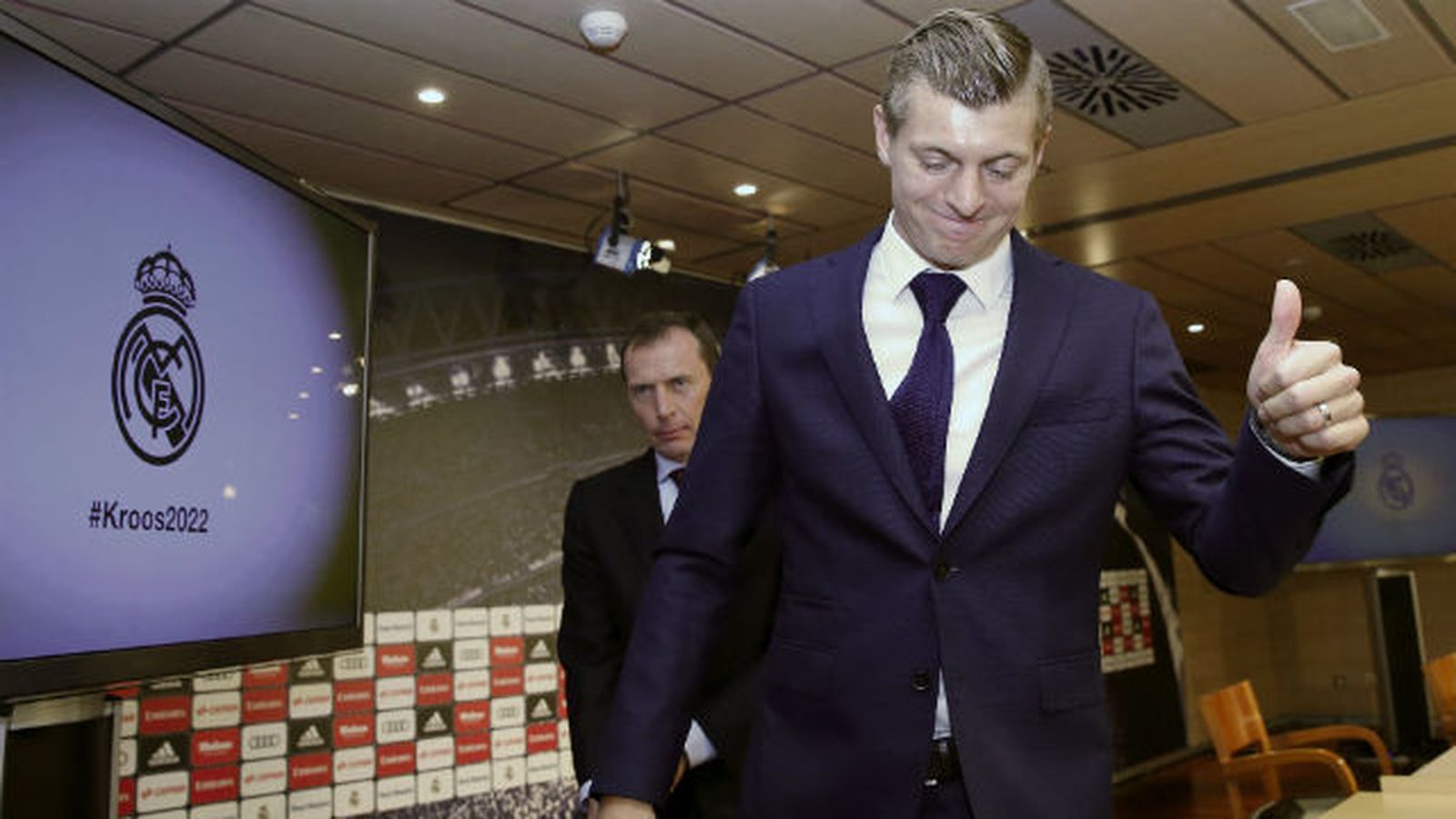 kroos4_1310.jpg