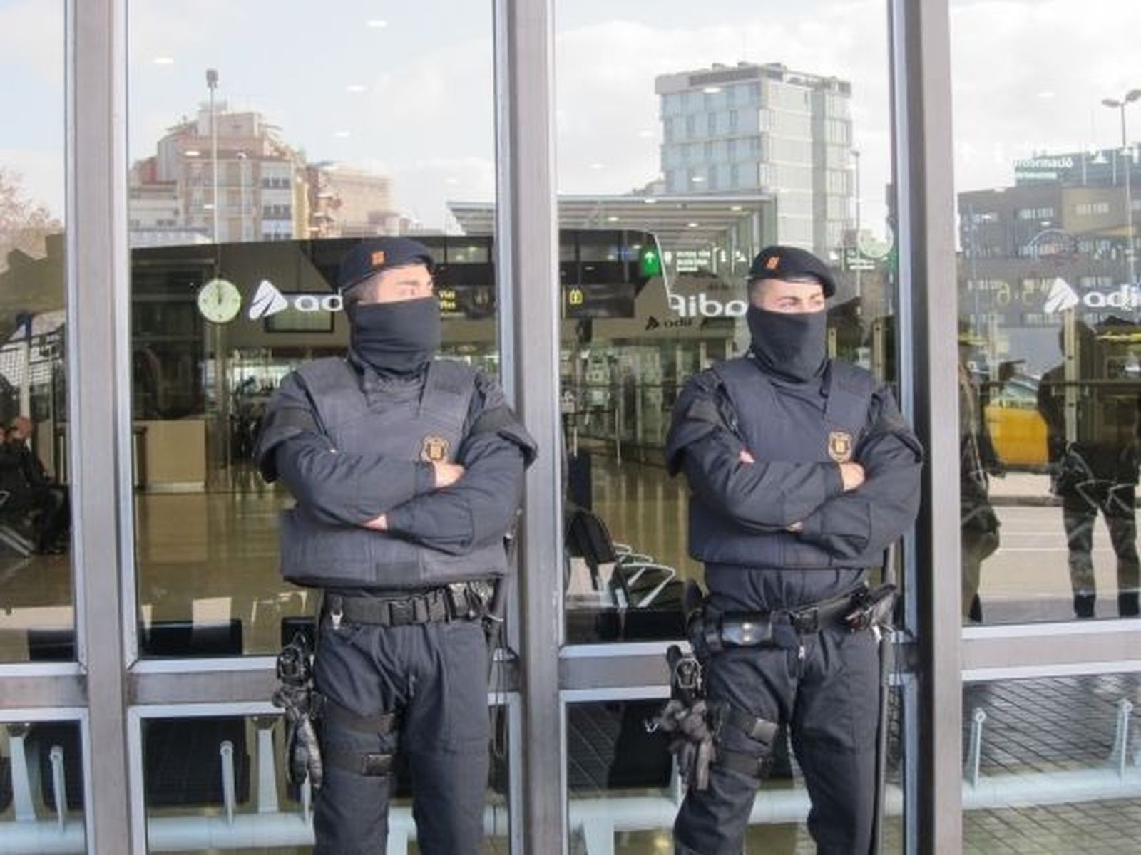 La Fiscalía investiga a los Mossos por su actitud ante los Comités de Defensa de la República