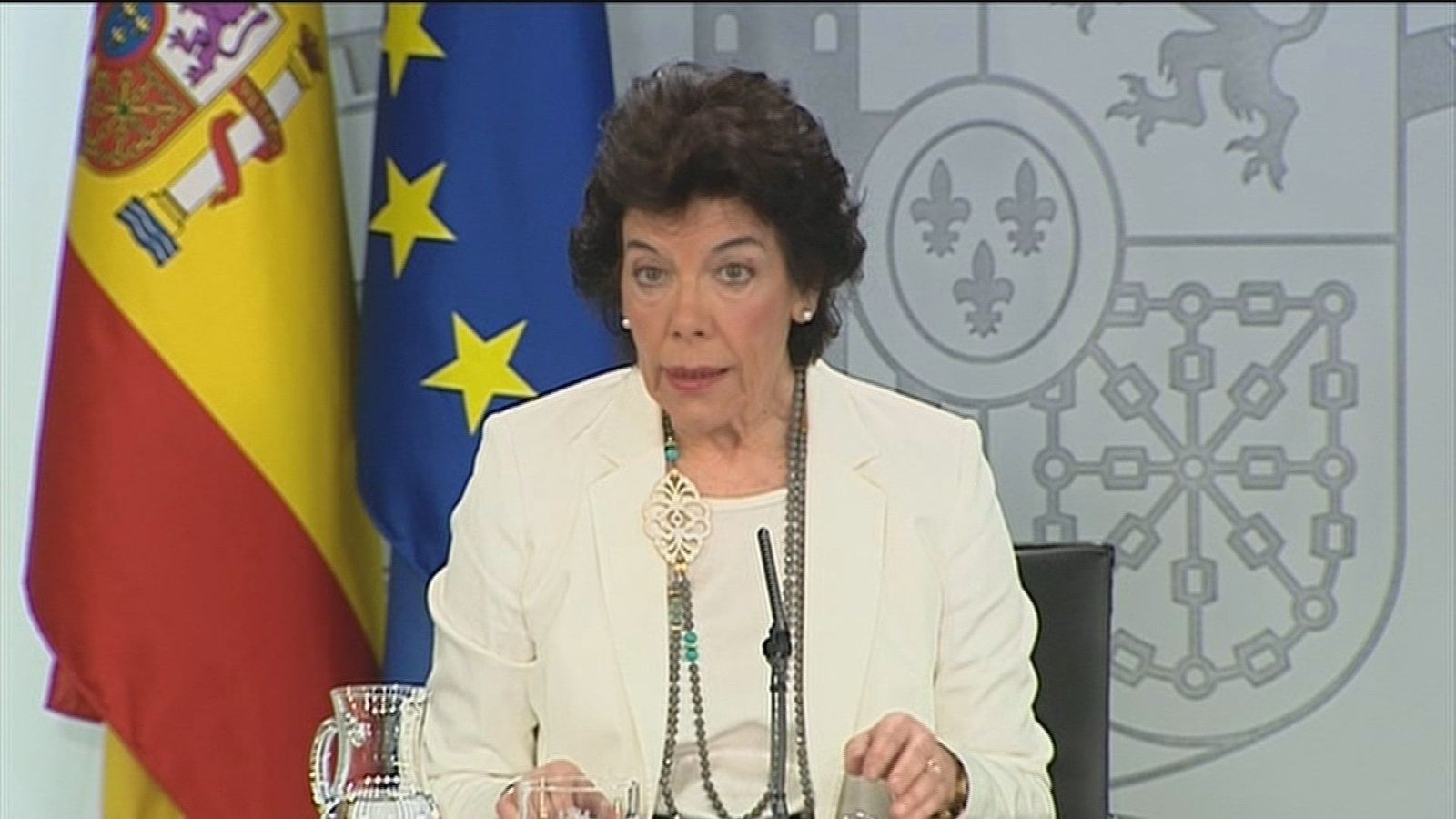 Eguiguren pide perdón por sus palabras sobre Josu Ternera y Celaá dice que "los héroes son las víctimas"