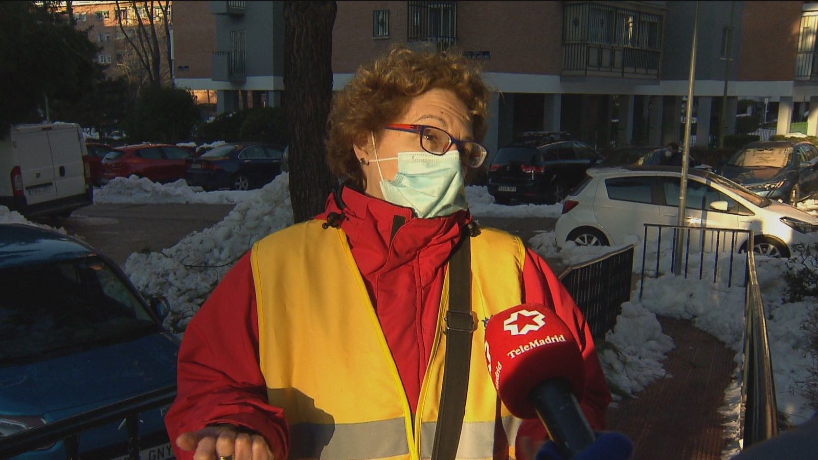 Avalancha de solidaridad para ayudar a personas mayores y con problemas de movilidad a cubrir sus necesidades básicas