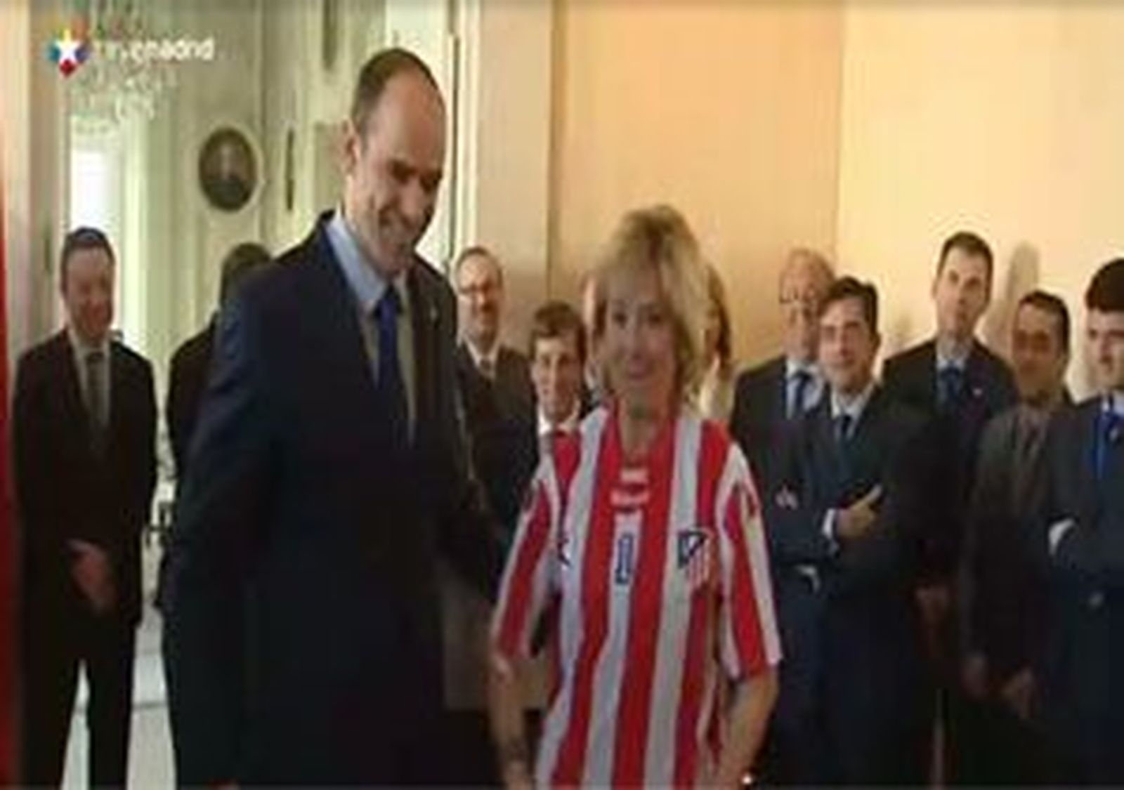 Aguirre recibe al Atlético de Madrid con una "entusiasta enhorabuena"