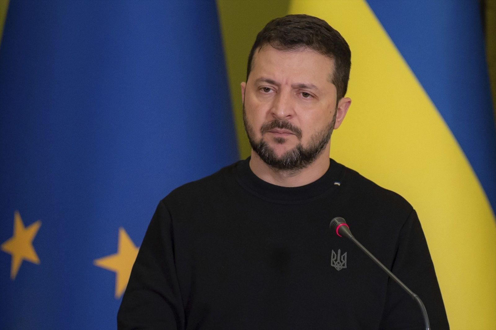 Hungría rechaza la apertura de negociaciones para la adhesión de Ucrania a la UE