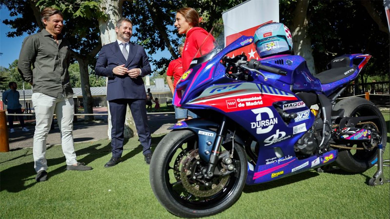 Homenaje a Beatriz Neila, teatracampeona europea de motociclismo