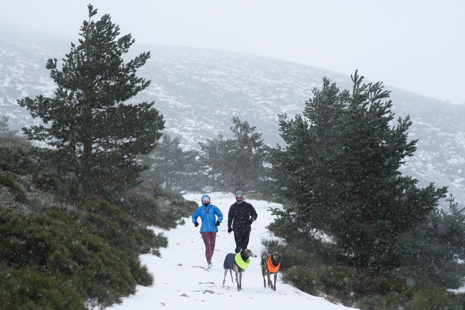 Navacerrada se prepara para abrir sus pistas este fin de semana
