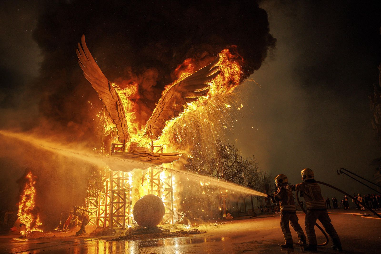 La Cremà pone fin a las  Fallas 2024