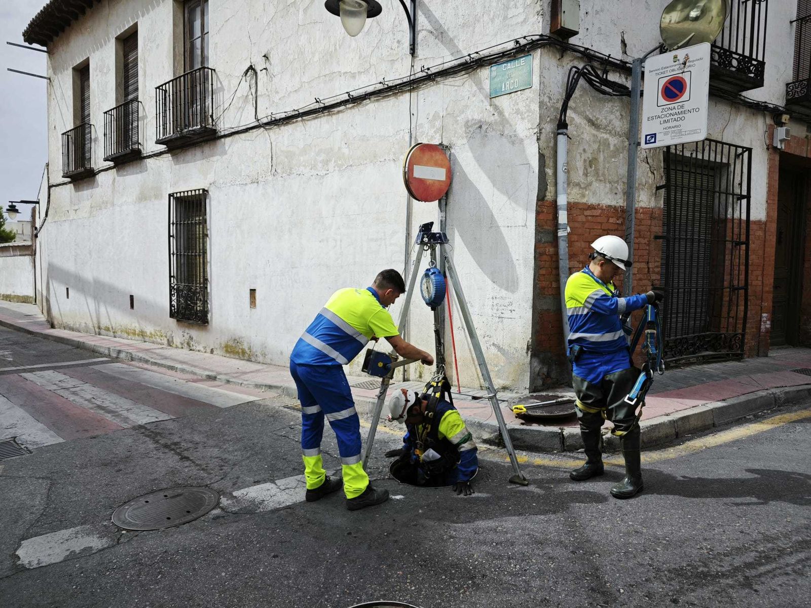 Técnicos visitan la red subterránea de Ciempozuelos