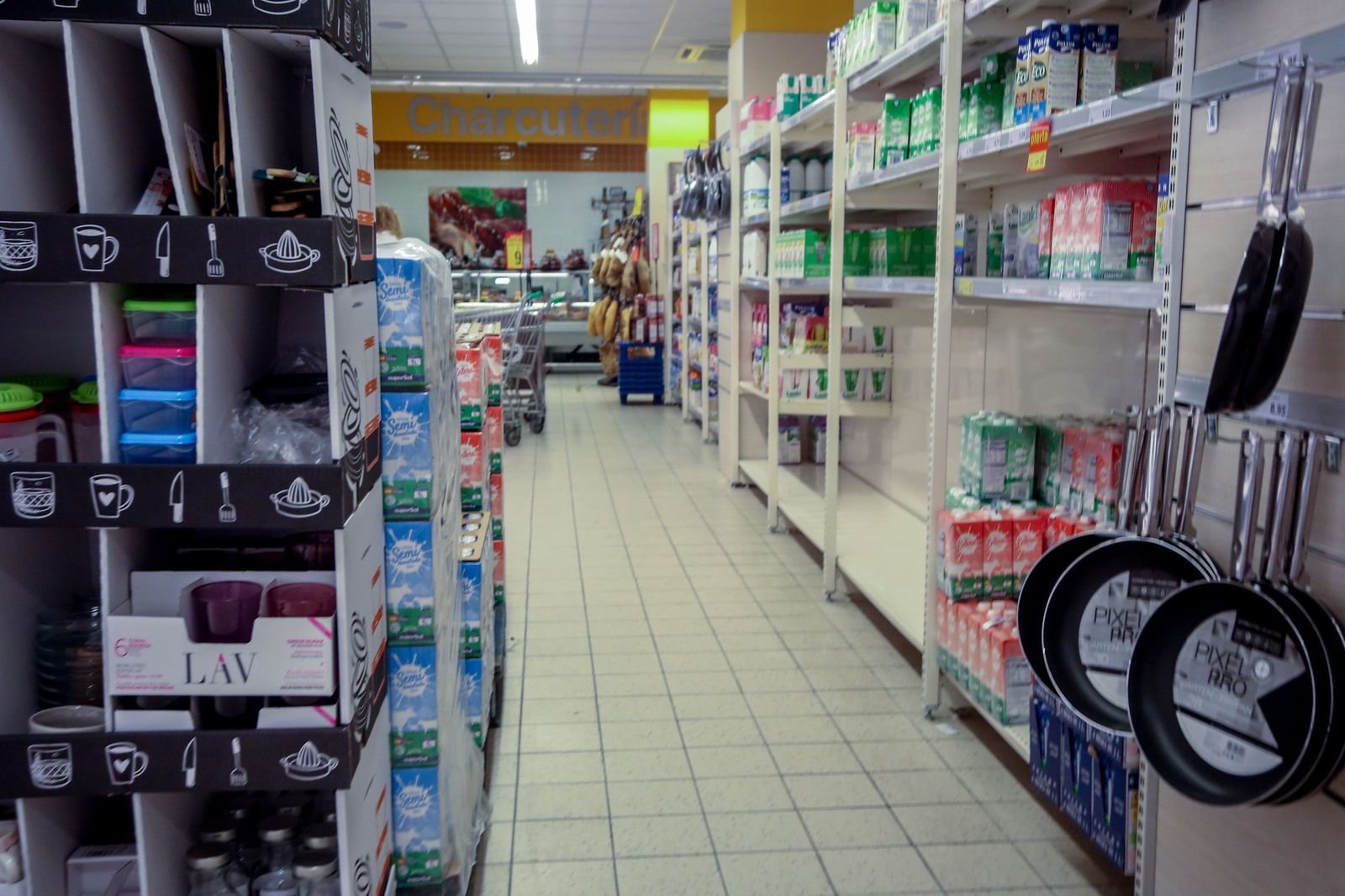 Los supermercados podrán limitar las compras de sus clientes para evitar desabastecimiento