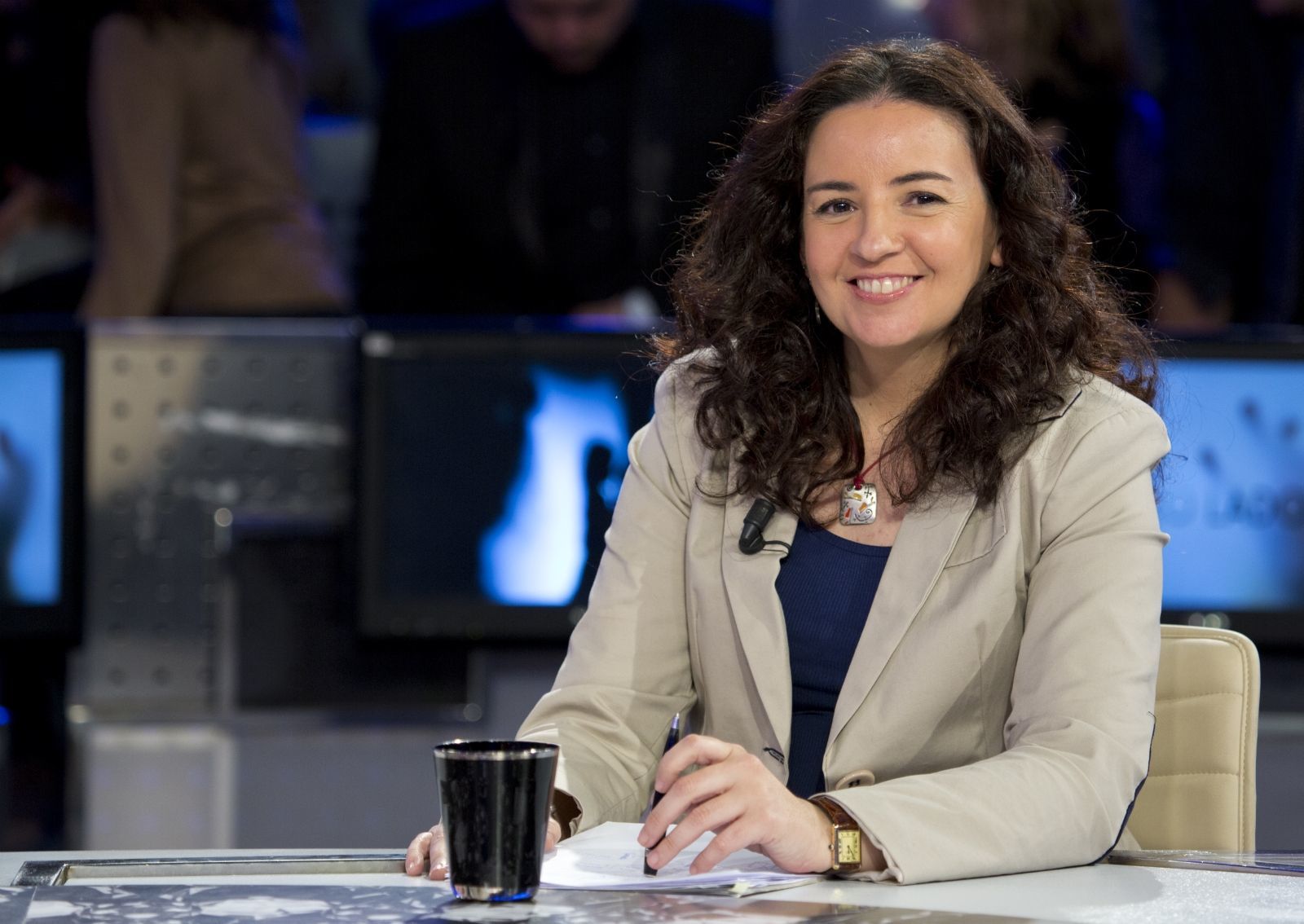 Clara Tahoces presenta su libro 'El jardín de las brujas'