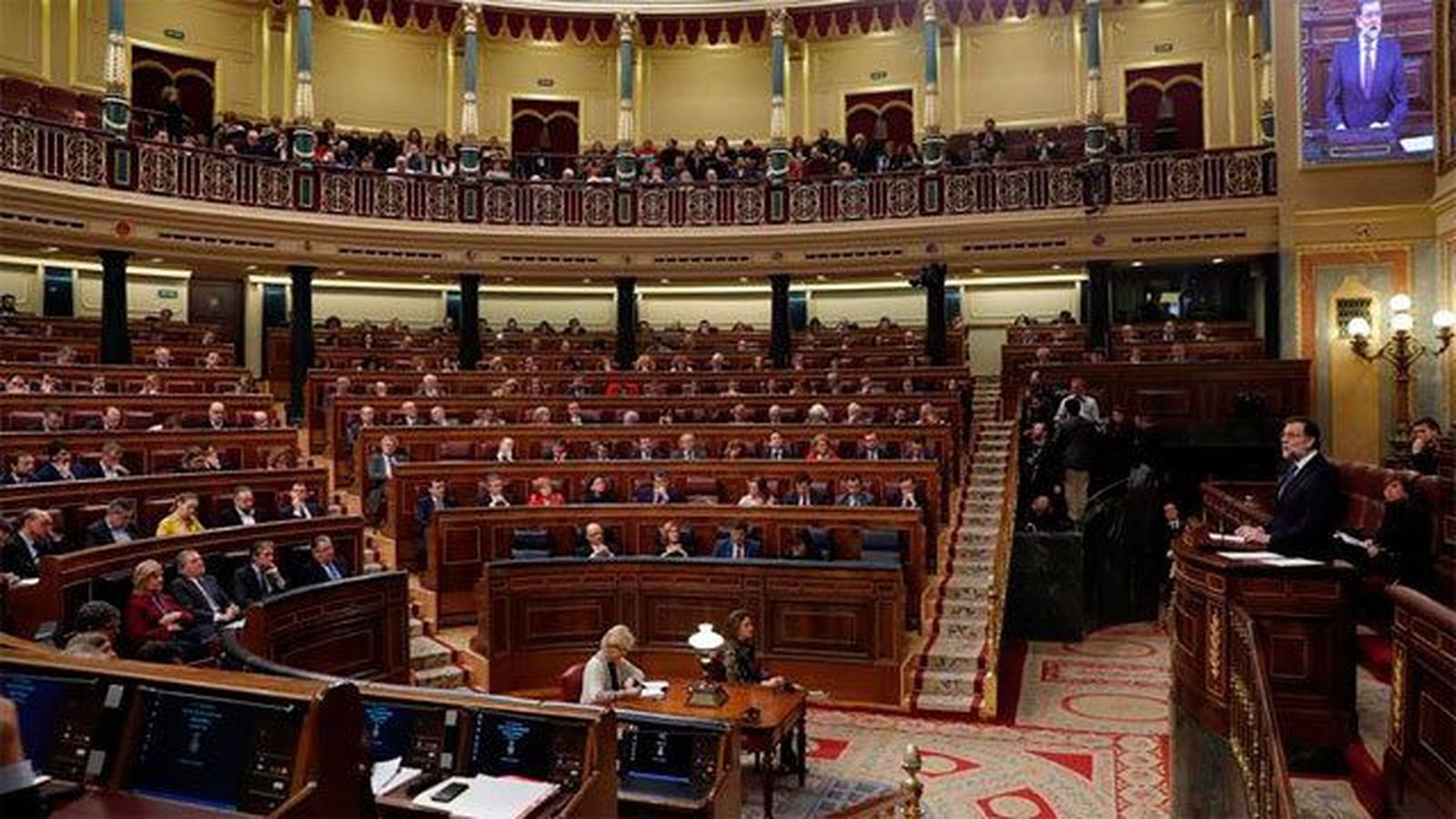 Rajoy y todos los partidos recuerdan a Gabriel en el Congreso