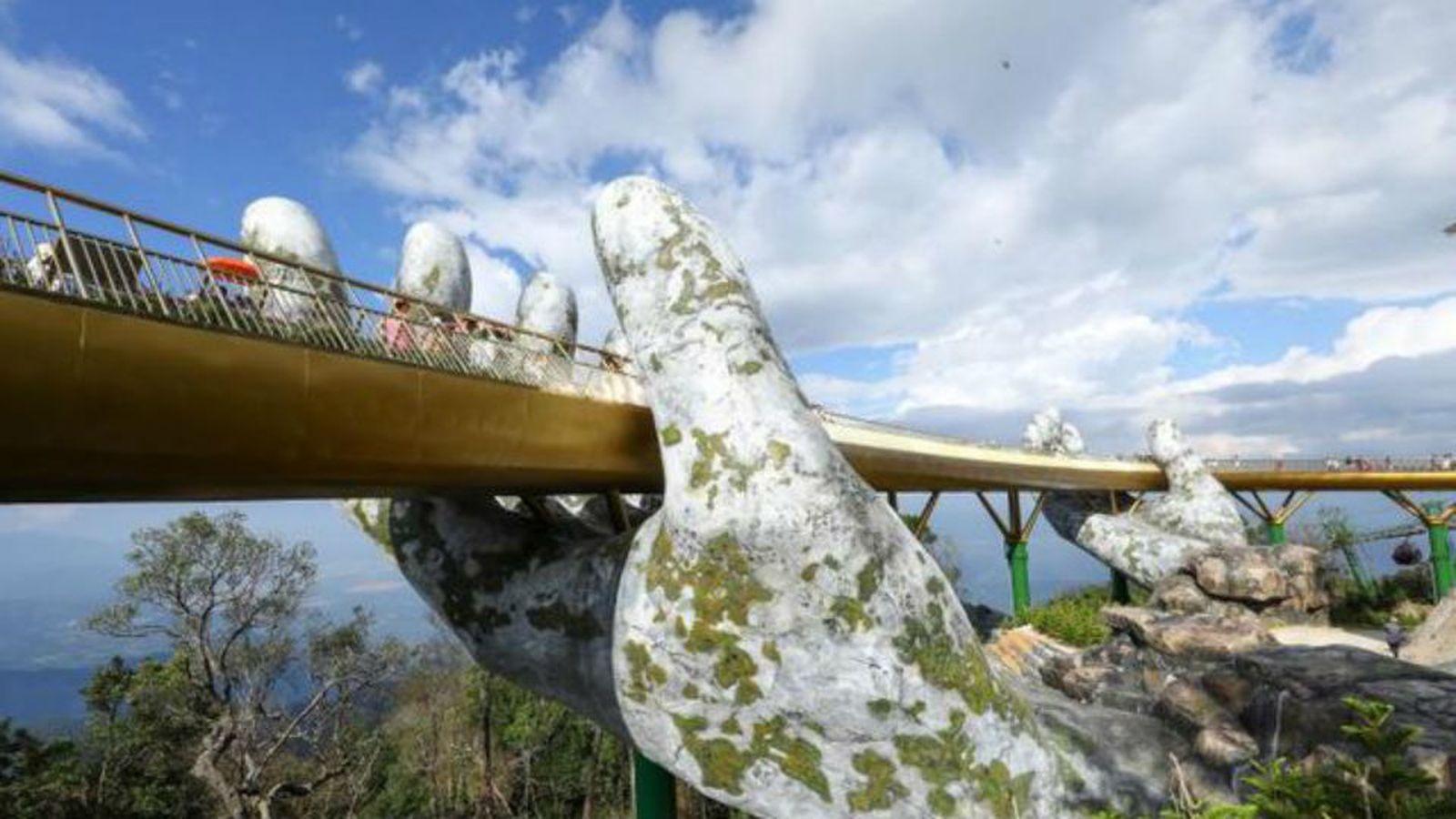 Un paseo en manos de los dioses en las montañas de Vietnam