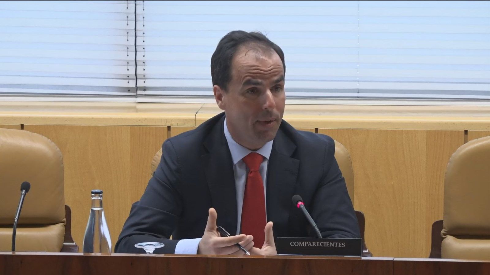 El rector de la URJC retirará el título de máster a Cifuentes si el juzgado declara que es falso