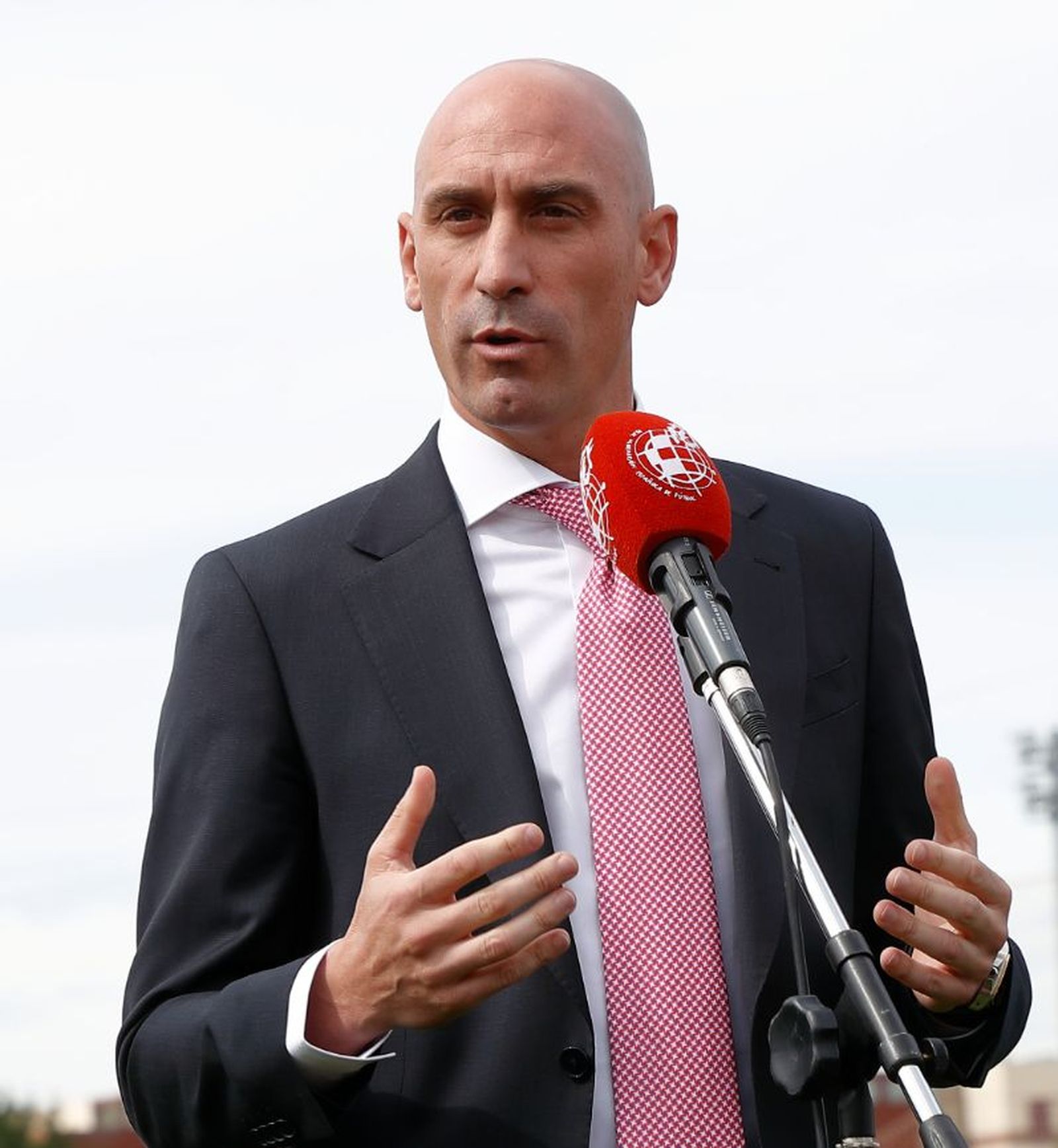 Luis Rubiales: "Si la situación empeora, tomaremos nuevas medidas"