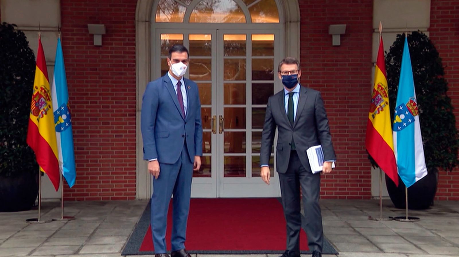 Pedro Sánchez y Alberto Núñez Feijóo en Moncloa