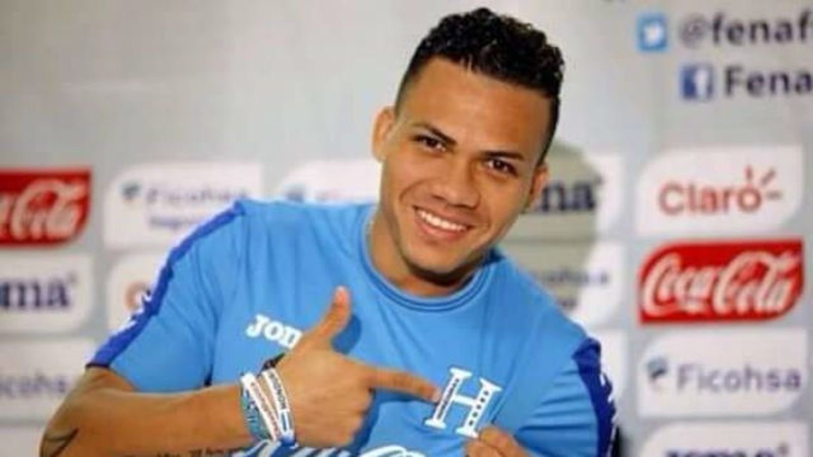 Asesinado a tiros el defensa de la selección hondureña Peralta
