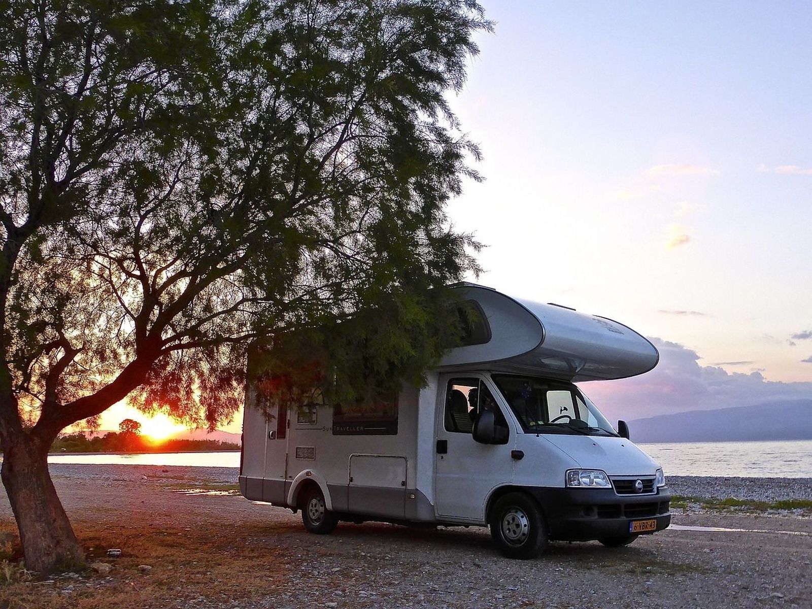 El auge del 'caravaning': 225.000 autocaravanas recorrerán España este verano