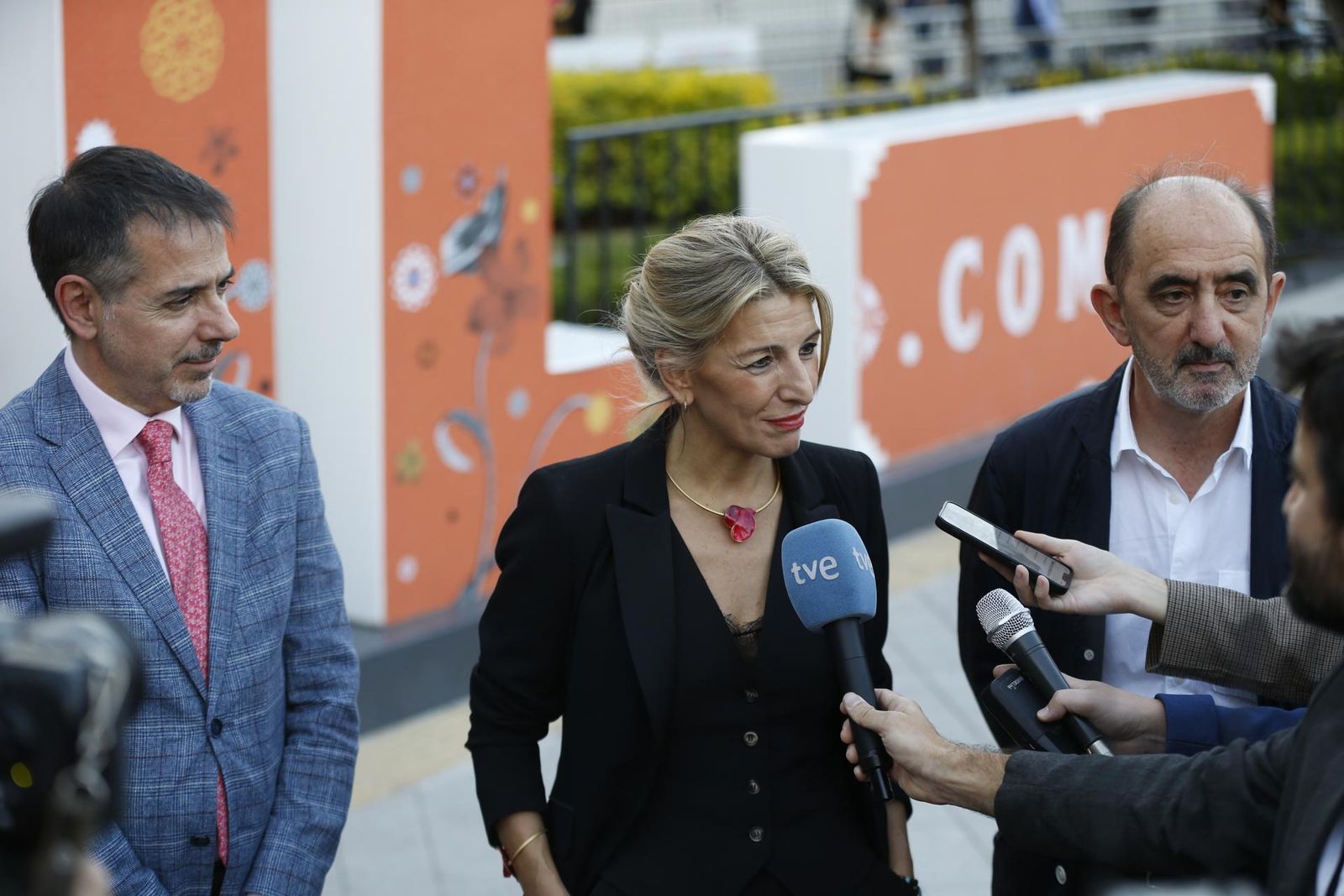 Yolanda Díaz y sindicatos alzan la voz contra la reforma de las pensiones propuesta por Escrivá