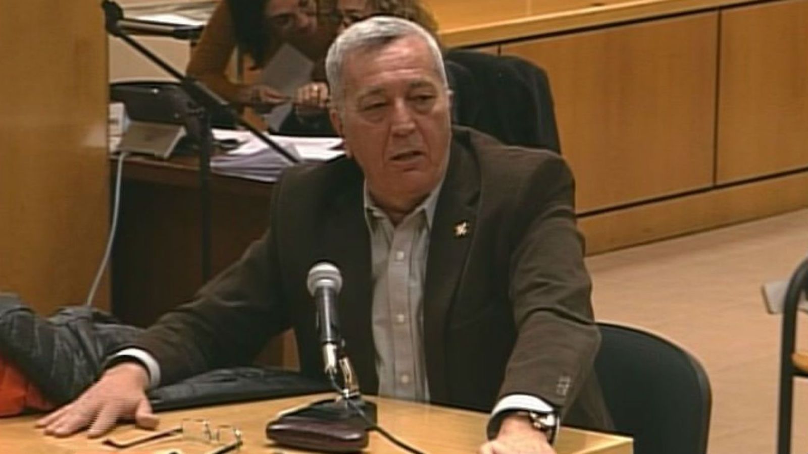 Un excomisario denuncia “cortapisas” a la investigación de los espías