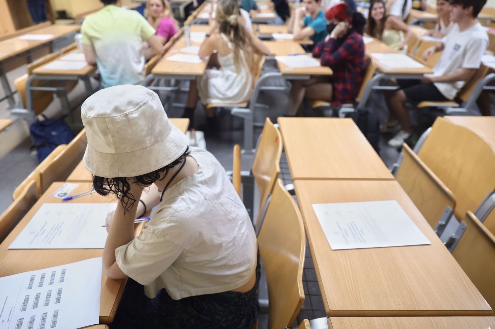 De la alegría de la graduación a los nervios... la EvAU se acerca