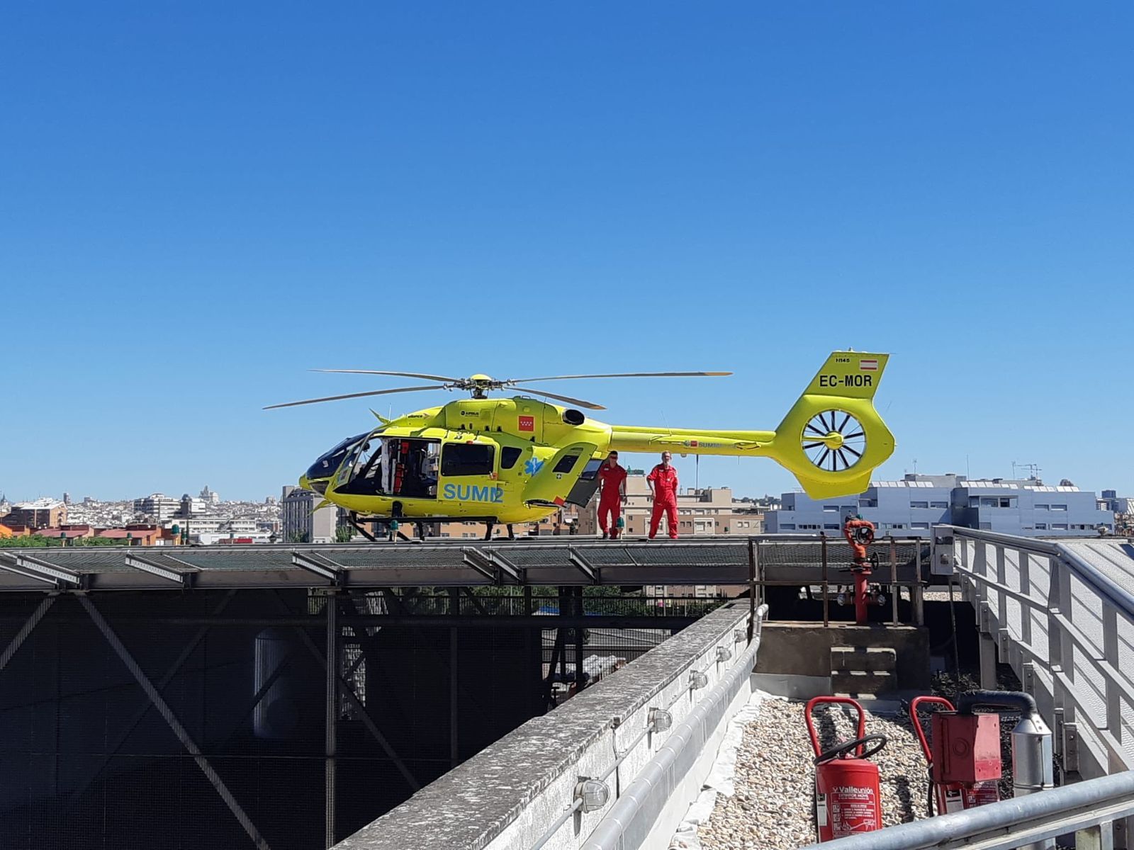 Traslado en helicóptero tras un accidente de moto en Colmenar de Oreja