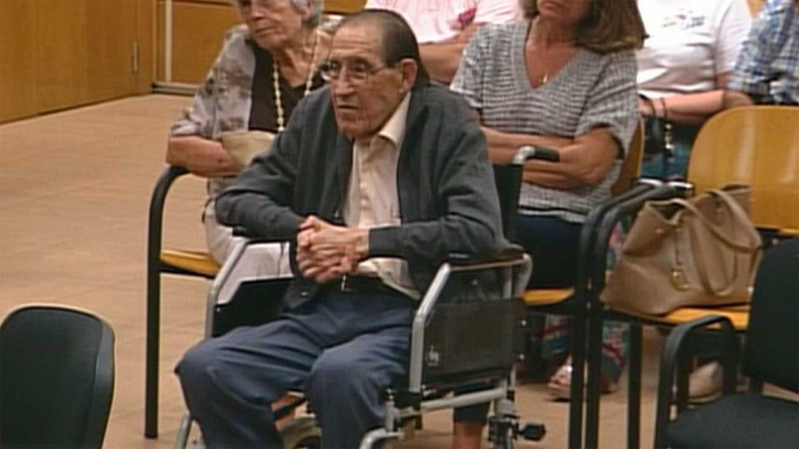 El Fiscal pide 11 años para el doctor Vela en el primer juicio por bebés robados