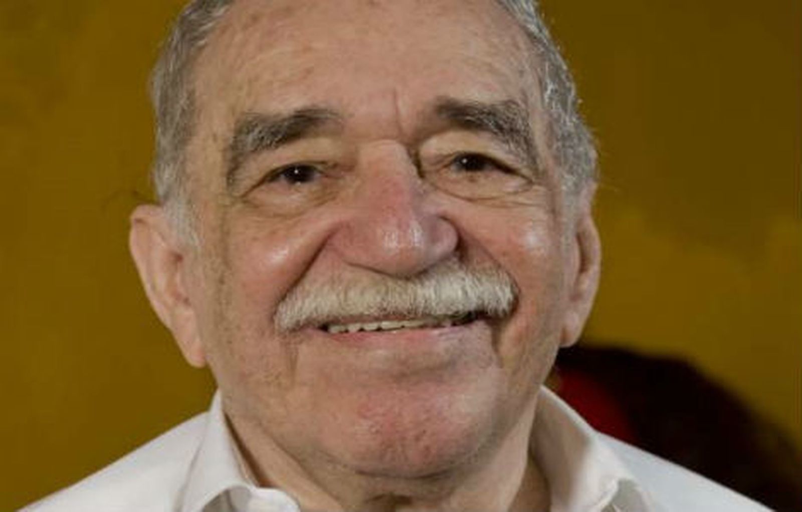 La familia de García Márquez reconoce riesgos de que se complique su salud