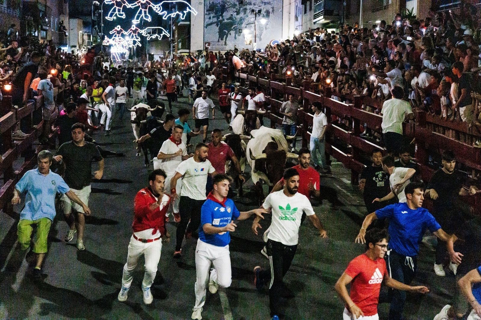 22 heridos en el encierro nocturno de las fiestas de San Sebastián de los Reyes